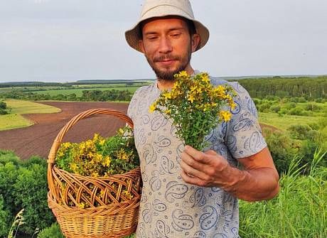 "Мы знаем травы, как ноты, и умеем составлять из них любые композиции"
